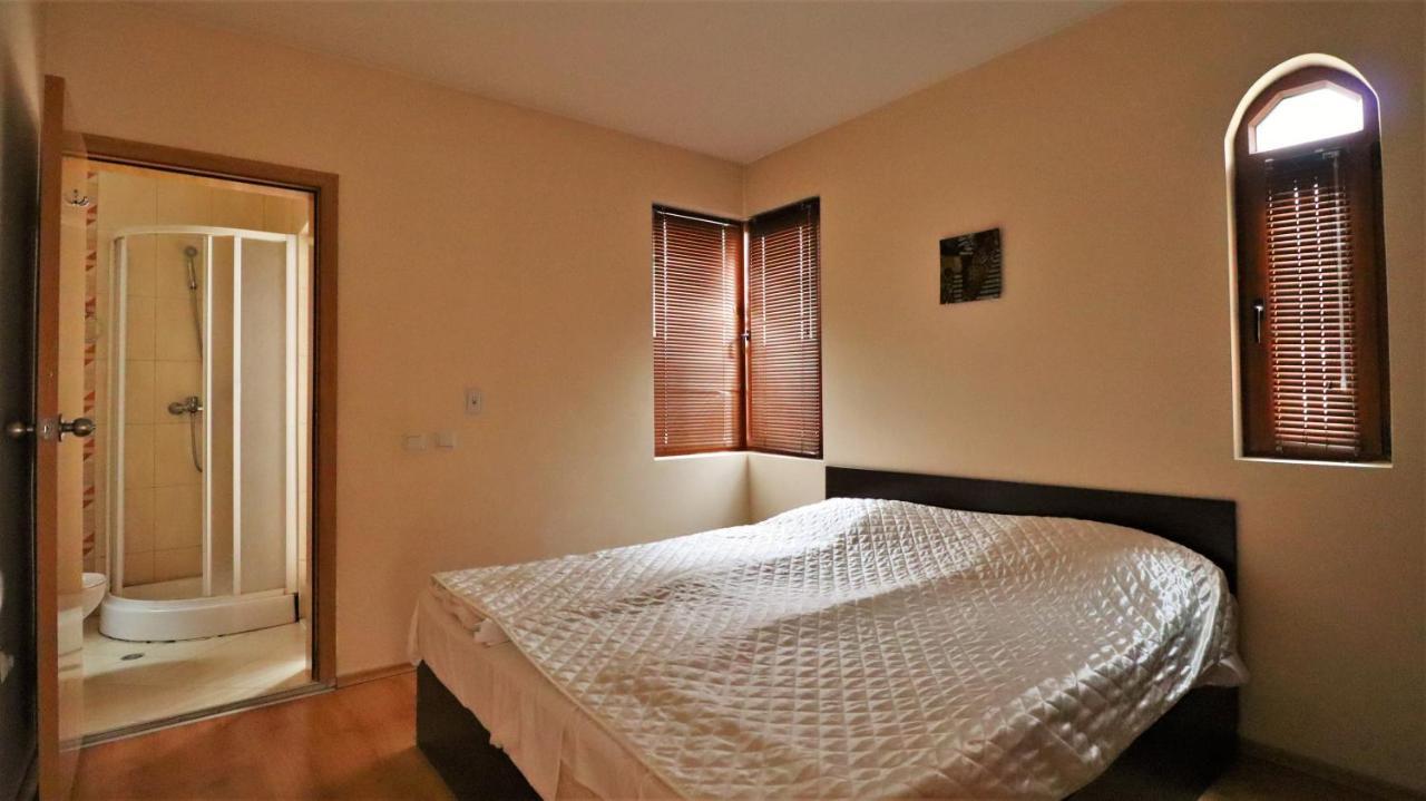 Pirin Place Bansko Bagian luar foto